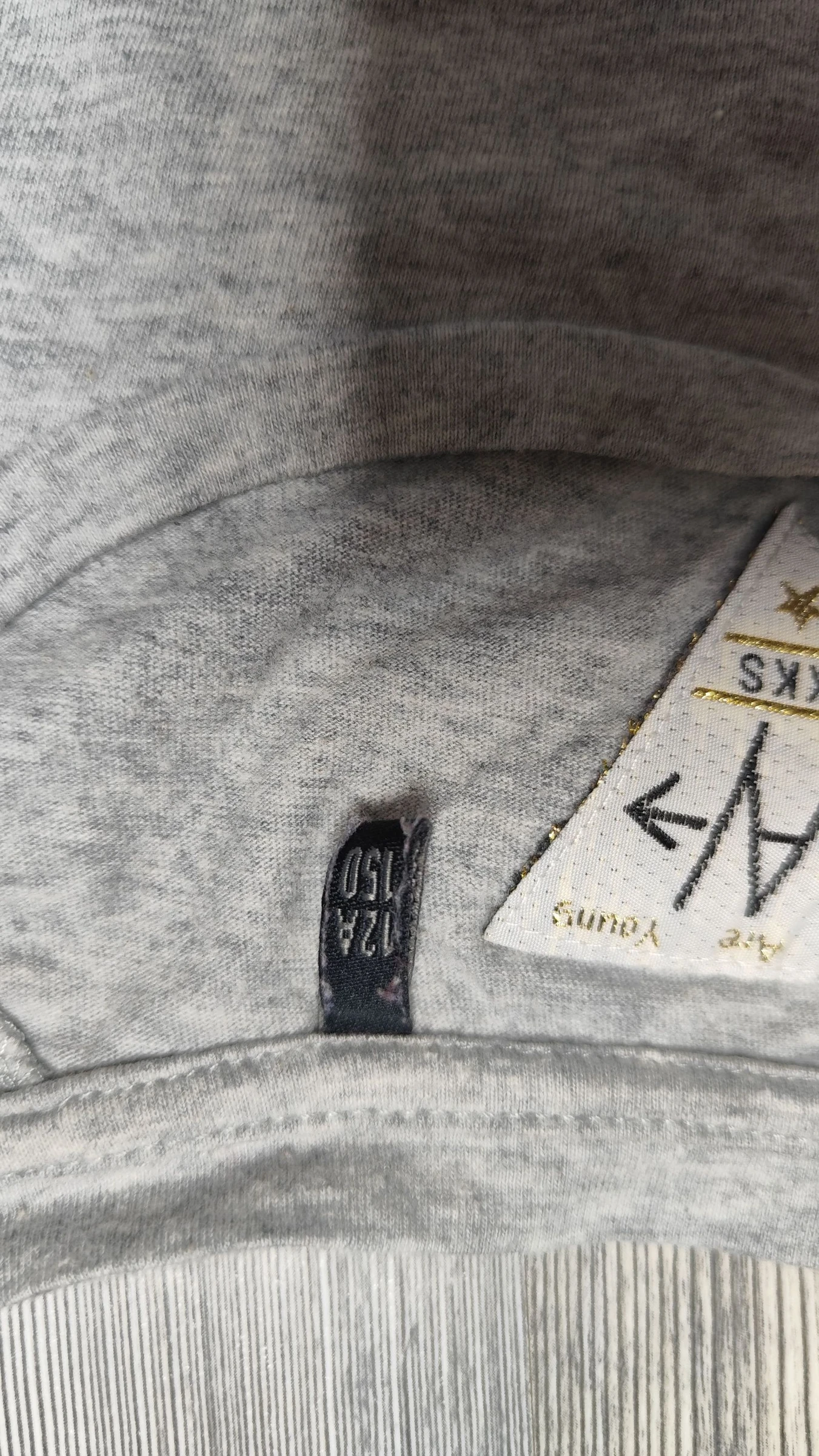 T shirt 10/12 years – photo 4